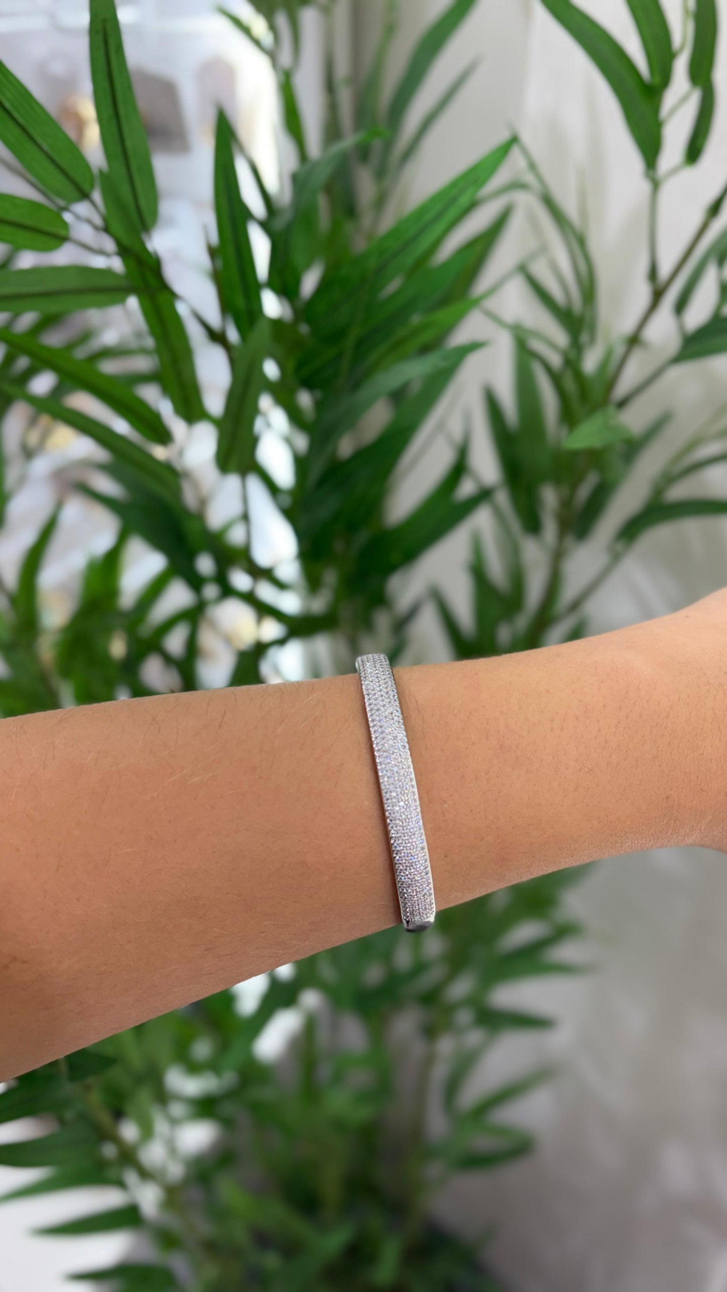 bracelete cravejado