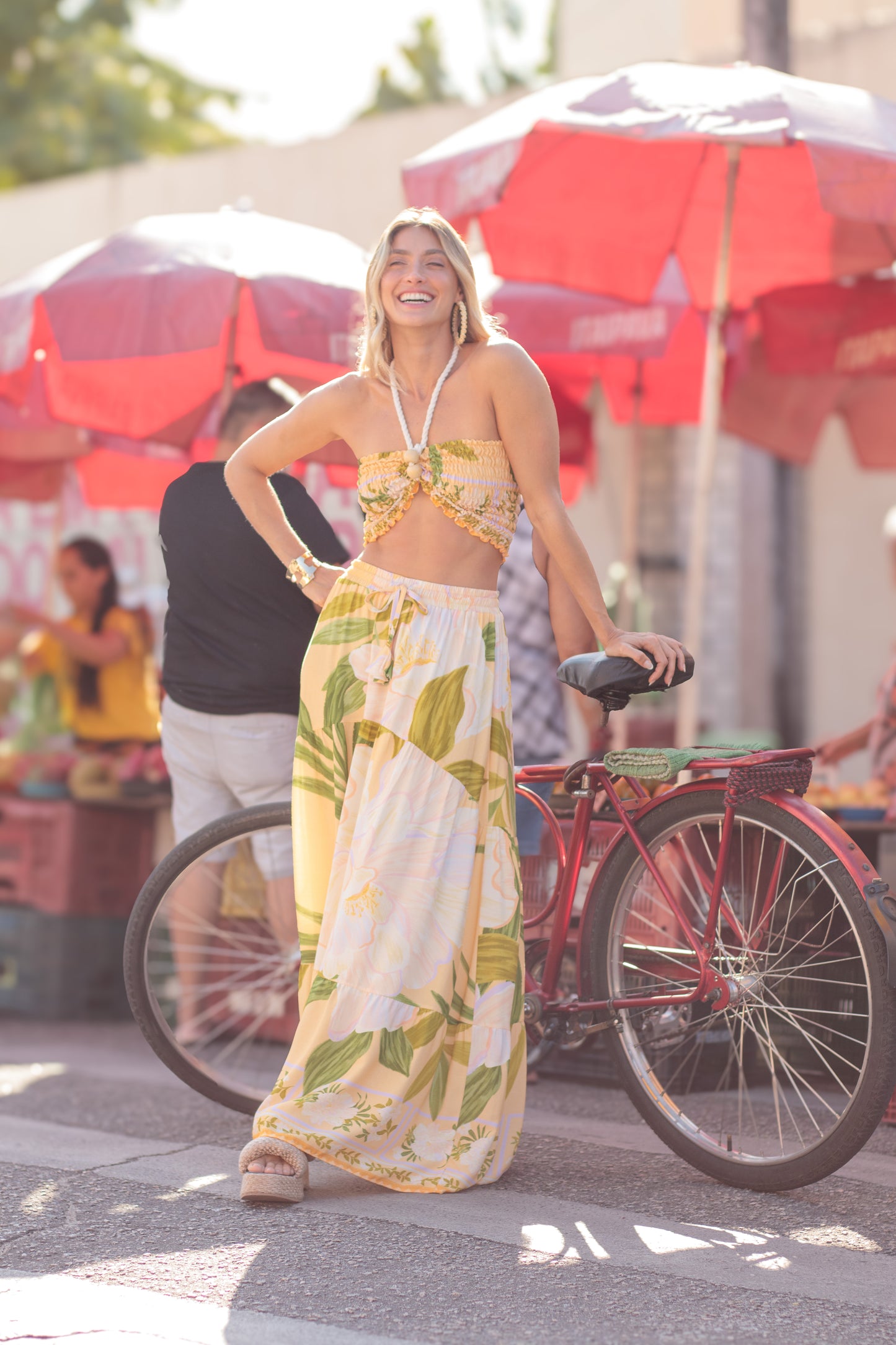 CONJUNTO {Saia Gipsy + Top Faixa Lastex com Cordão} Merengue