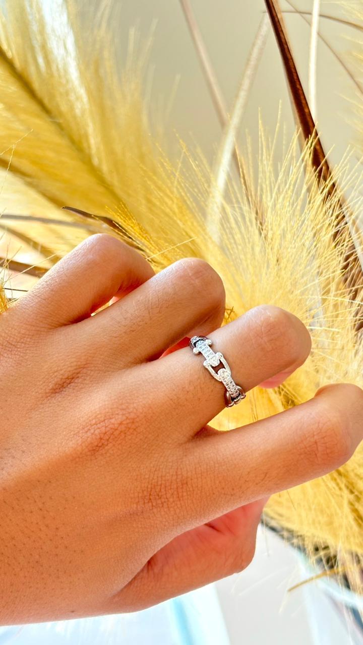 anel prata minimalista com elos