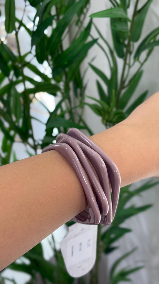 bracelete  lilas  claro transparente com 4 unidades