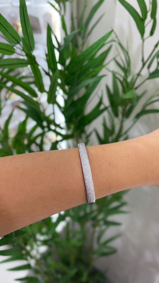 bracelete cravejado