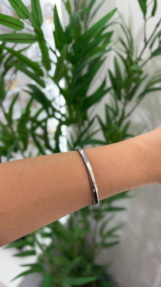 bracelete minimalista prata aço