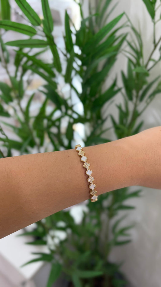 bracelete junção trevos dourado
