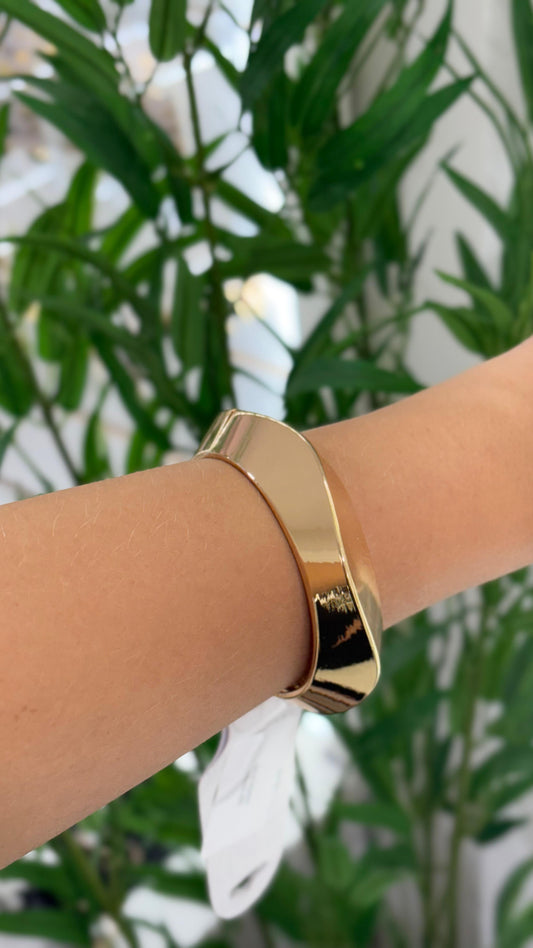 bracelete orgânico dourado redondo