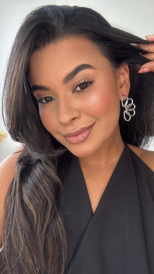 brinco prata pétalas vazadas