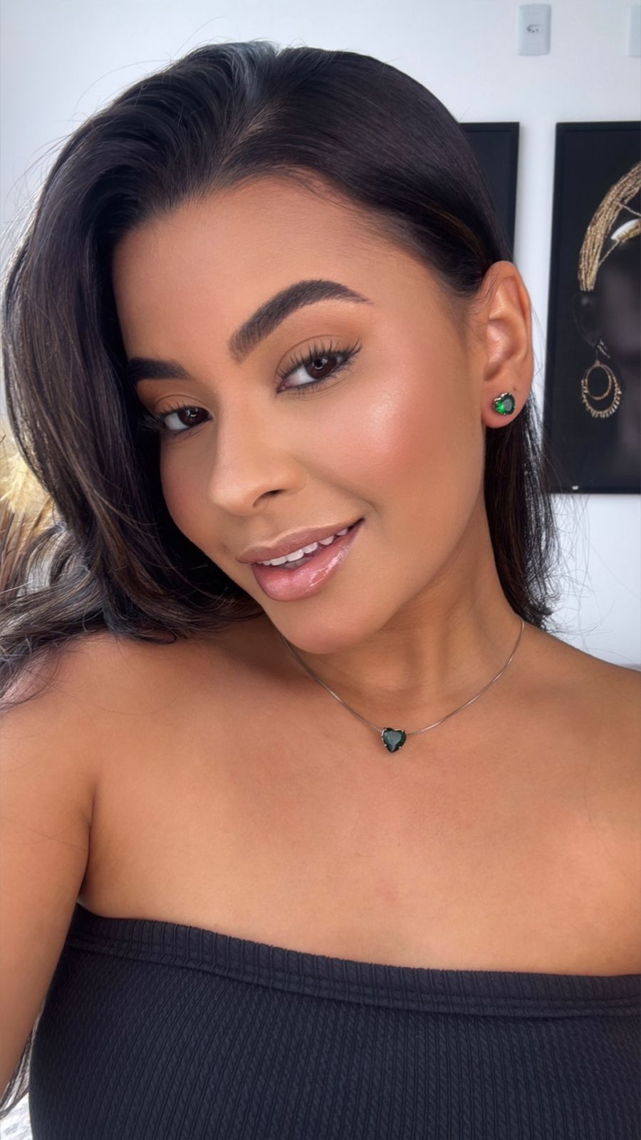 conjunto colar e brinco prata fosco com coração em pedraria verde