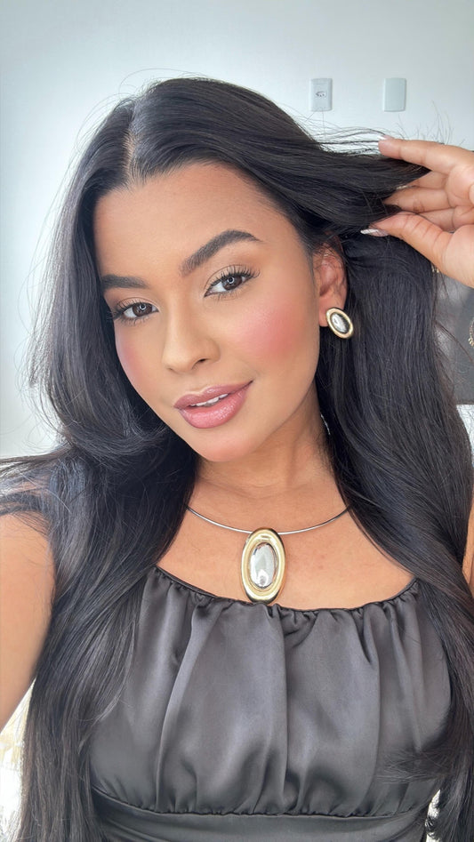 conjunto de colar choker com mix de banhos prata e dourado e brinco