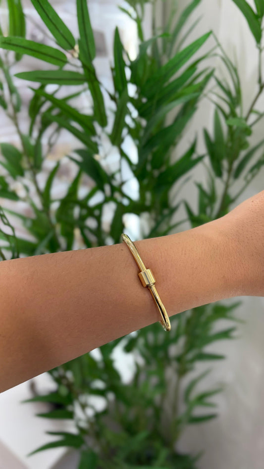 bracelete dourado aço inoxidável