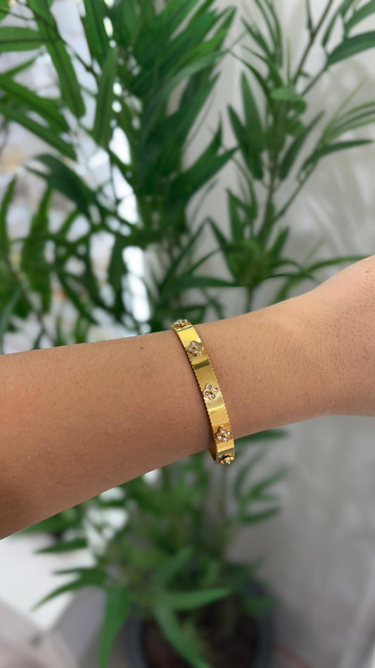 bracelete inspiração dourado aço inoxidável