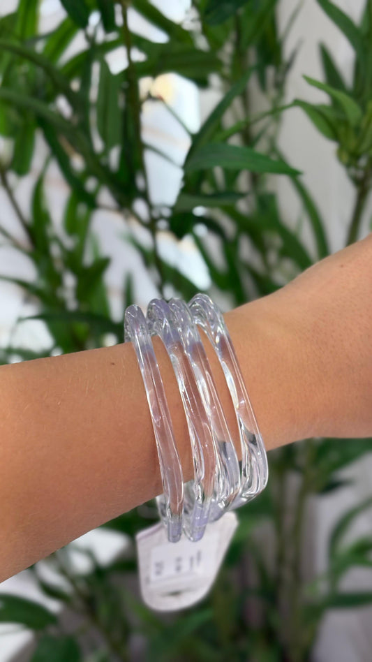 bracelete acrílico transparente com 4 unidades