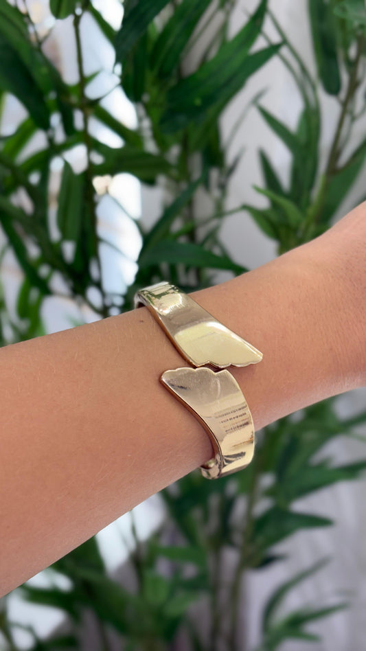 bracelete dourado encaixe