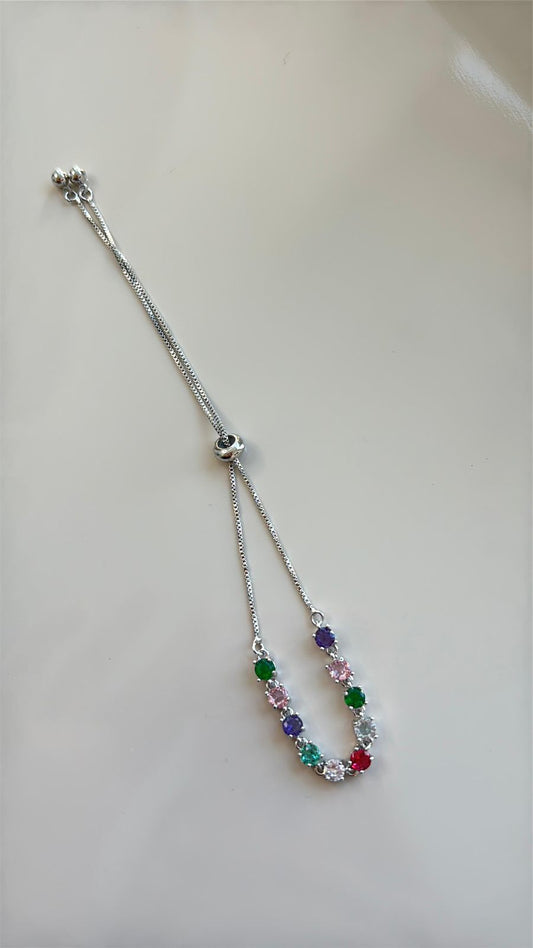 pulseira cravejada de pedras coloridas prata com fecho em gravatinha